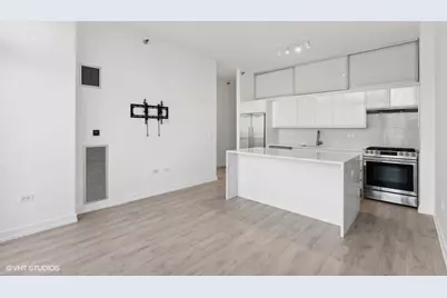 235 W Van Buren Street #2213, Chicago, IL 60607 - Photo 5