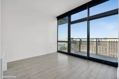 235 W Van Buren Street #2213, Chicago, IL 60607 - Photo 3