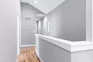 [Address not provided], Chicago, IL 60653 - Photo 9