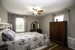 813 Parkside Ct, Streamwood, IL 60107 - Photo 15