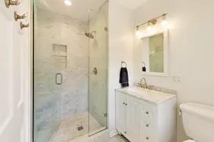 2100 Elmwood Ave, Wilmette, IL 60091 - Photo 15