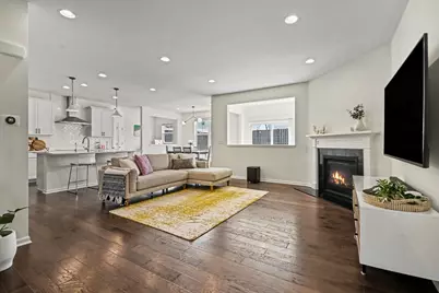 2515 Leander Court, Woodridge, IL 60517 - Photo 5