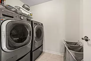 2515 Leander Ct, Woodridge, IL 60517 - Photo 19