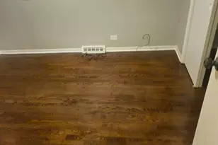 8926 S Lowe Ave, Chicago, IL 60620 - Photo 5