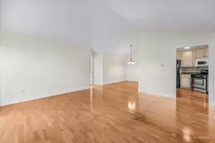 1707 Pine St, McHenry, IL 60051 - Photo 9