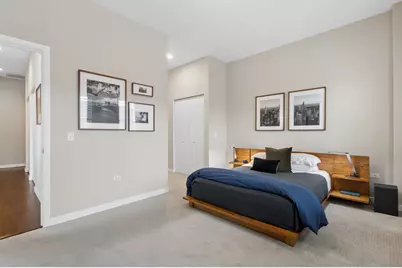 3920 N Sheridan Road #301, Chicago, IL 60613 - Photo 15