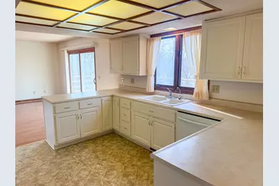 1139 Lakeridge Road, Danville, IL 61832 - Photo 9