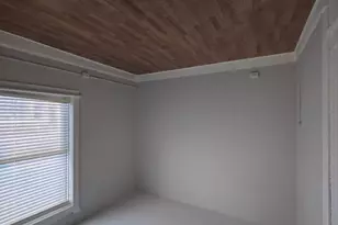 3700 W Wrightwood Ave, Chicago, IL 60647 - Photo 11