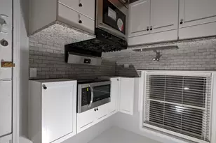 3700 W Wrightwood Ave, Chicago, IL 60647 - Photo 7