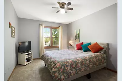 110 Courtney Lane, Cary, IL 60013 - Photo 17