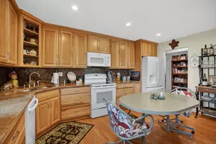 40 S Main St, Glen Ellyn, IL 60137 - Photo 15