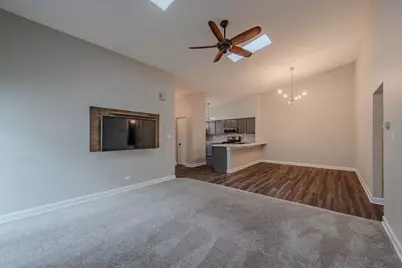 1736 Ranchview Drive, Naperville, IL 60565 - Photo 9