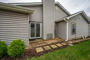 1736 Ranchview Dr, Naperville, IL 60565 - Photo 23