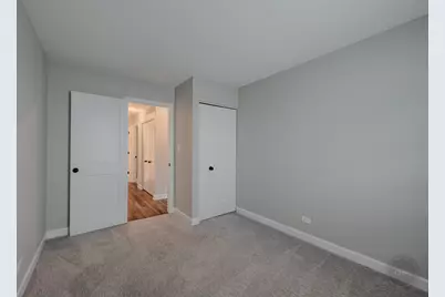 1736 Ranchview Drive, Naperville, IL 60565 - Photo 19