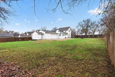 1210 Fairview Avenue, Rockford, IL 61101 - Photo 35