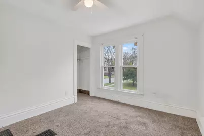 1210 Fairview Avenue, Rockford, IL 61101 - Photo 21