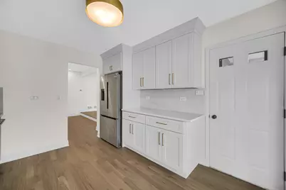 19W278 Governors Trail, Oak Brook, IL 60523 - Photo 5