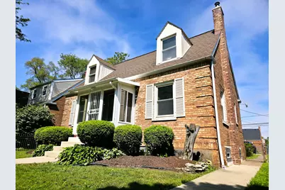 10055 S Oglesby Avenue, Chicago, IL 60617 - Photo 1