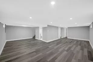 527 N Virginia Ave, Glenwood, IL 60425 - Photo 17