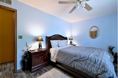 99 Seton Creek Drive, Oswego, IL 60543 - Photo 13