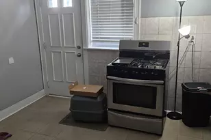 5537 W 63rd Pl, Chicago, IL 60638 - Photo 7