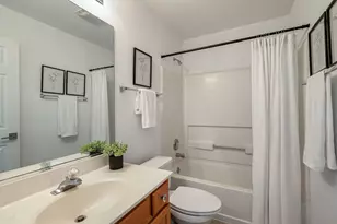 1431 Doolittle Ln, Grayslake, IL 60030 - Photo 13
