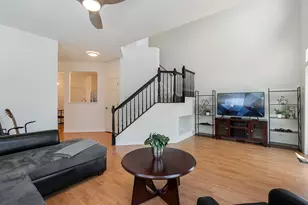 1431 Doolittle Ln, Grayslake, IL 60030 - Photo 5