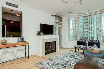 25 E Superior Street #1801, Chicago, IL 60611 - Photo 3