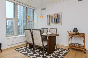 25 E Superior St, Chicago, IL 60611 - Photo 5