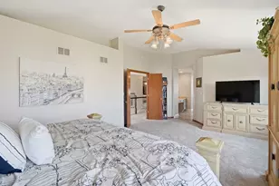 392 E 17th Pl, Lombard, IL 60148 - Photo 25