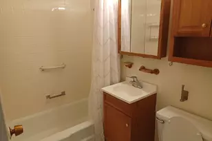 5100 N Marine Dr, Chicago, IL 60640 - Photo 11