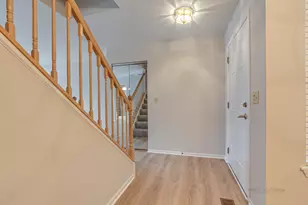 1291 Orleans Dr, Mundelein, IL 60060 - Photo 3
