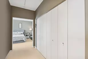 860 W Blackhawk St, Chicago, IL 60642 - Photo 11