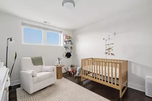 2707 W Belmont Ave, Chicago, IL 60618 - Photo 21