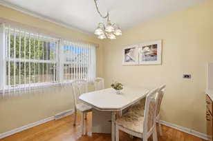 4650 W Lunt Ave, Lincolnwood, IL 60712 - Photo 9