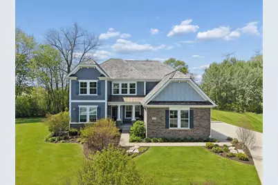 1329 Blackberry Court, Libertyville, IL 60048 - Photo 1