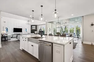 1329 Blackberry Ct, Libertyville, IL 60048 - Photo 13