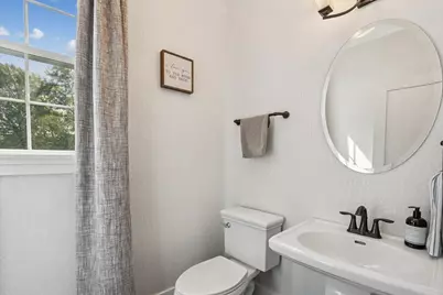 1329 Blackberry Court, Libertyville, IL 60048 - Photo 21