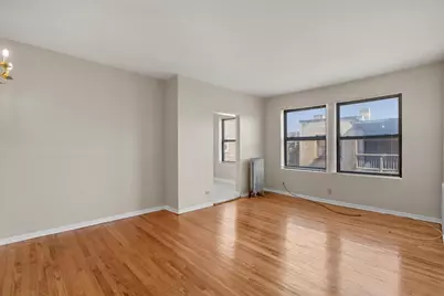 1934 E 74th Street #302, Chicago, IL 60649 - Photo 5