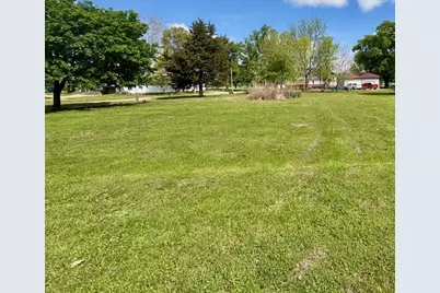 211 S Appleton Avenue, Amboy, IL 61310 - Photo 1