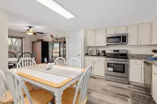 1824 Whidden Ave, Downers Grove, IL 60516 - Photo 7