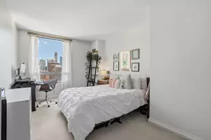 33 W Ontario St, Chicago, IL 60654 - Photo 21