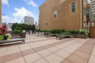 33 W Ontario St, Chicago, IL 60654 - Photo 31