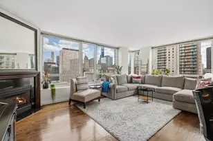 33 W Ontario St, Chicago, IL 60654 - Photo 9