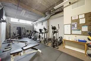 210 S Desplaines St, Chicago, IL 60661 - Photo 19