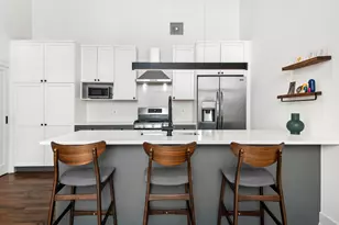 [Address not provided], Chicago, IL 60607 - Photo 5