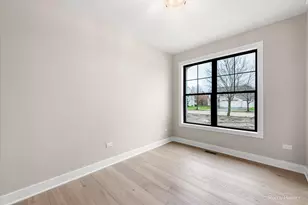 1225 Noble Dr, Port Barrington, IL 60010 - Photo 7