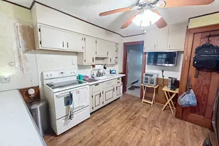 12694 Meredosia Rd, Albany, IL 61230 - Photo 9
