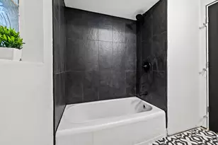 7508 W Devon Ave, Chicago, IL 60631 - Photo 9