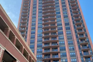 330 N Jefferson St, Chicago, IL 60661 - Photo 1